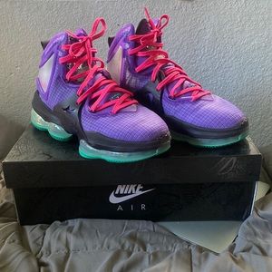 COPY - Lebron 19